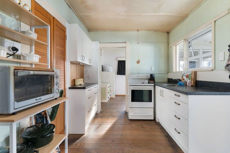 Photo of property in 77 Bannister Street, Masterton, 5810