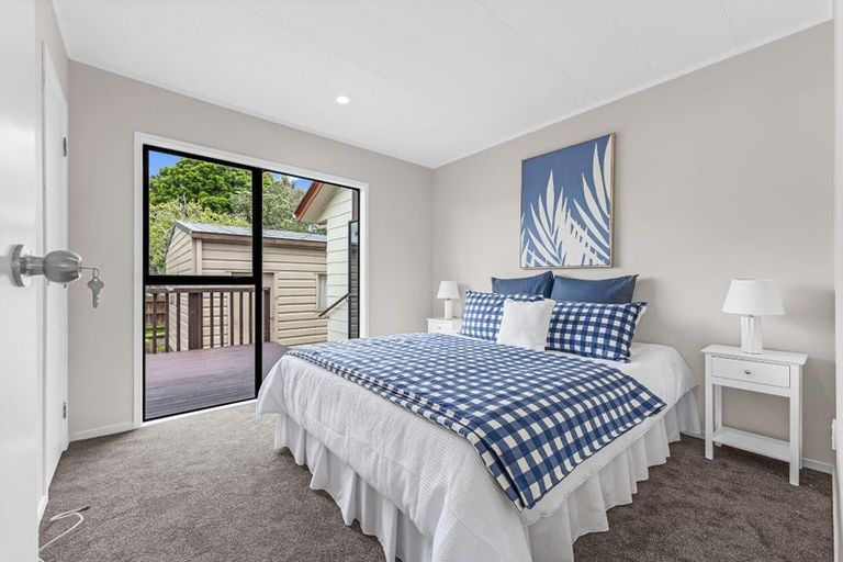 Photo of property in 10 Cadiz Place, Red Hill, Papakura, 2110