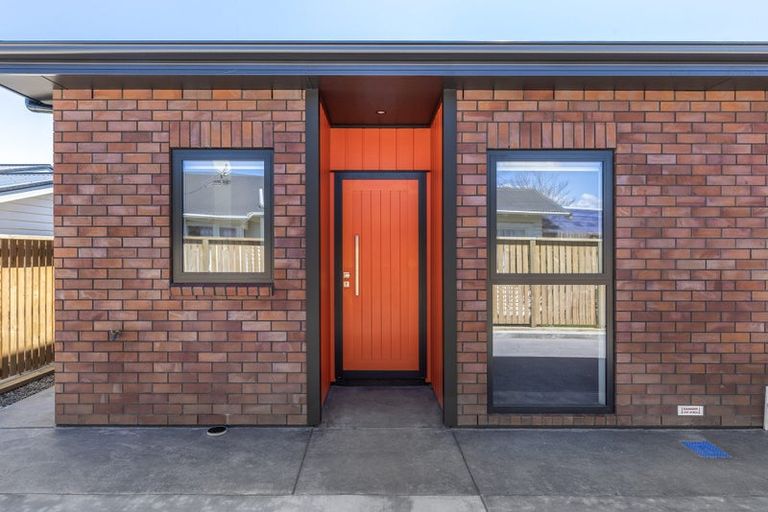 Photo of property in 28 York Street, Levin, 5510