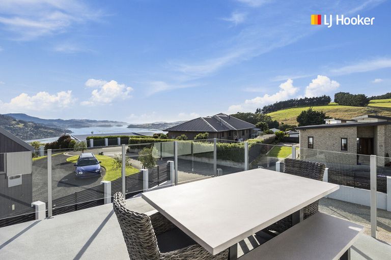Photo of property in 333 Highcliff Road, Highcliff, Dunedin, 9013
