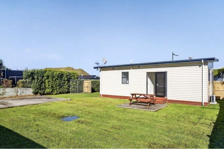 Photo of property in 18 Tuamotu Park, Wainui, Gisborne, 4010
