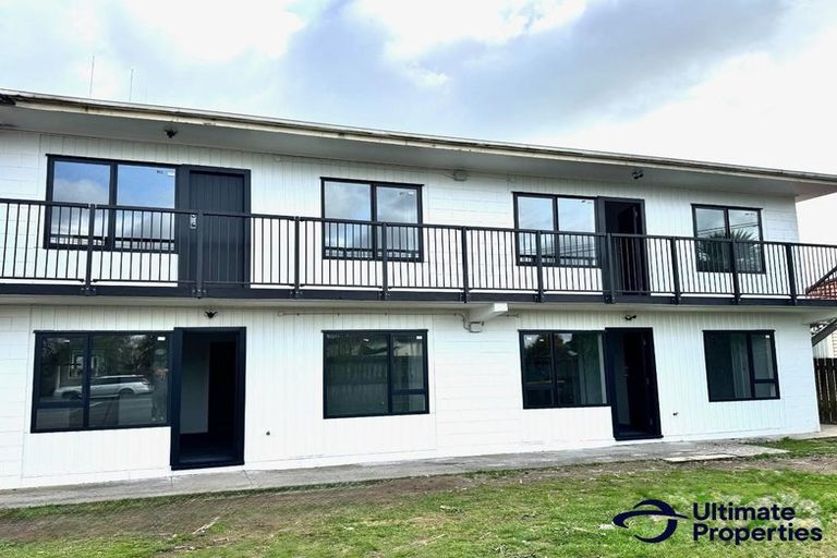 Photo of property in 1 Cameron Road, Hamilton East, Hamilton, 3216