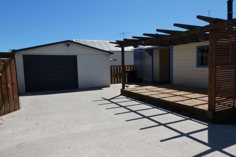 Photo of property in 84 Peel Street, Westport, 7825