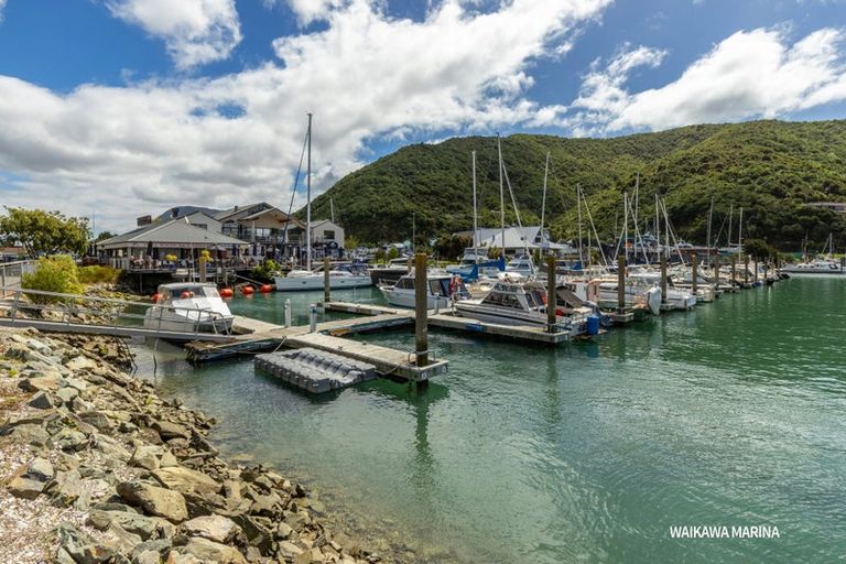 Photo of property in 2 Marina Drive, Waikawa, Picton, 7220