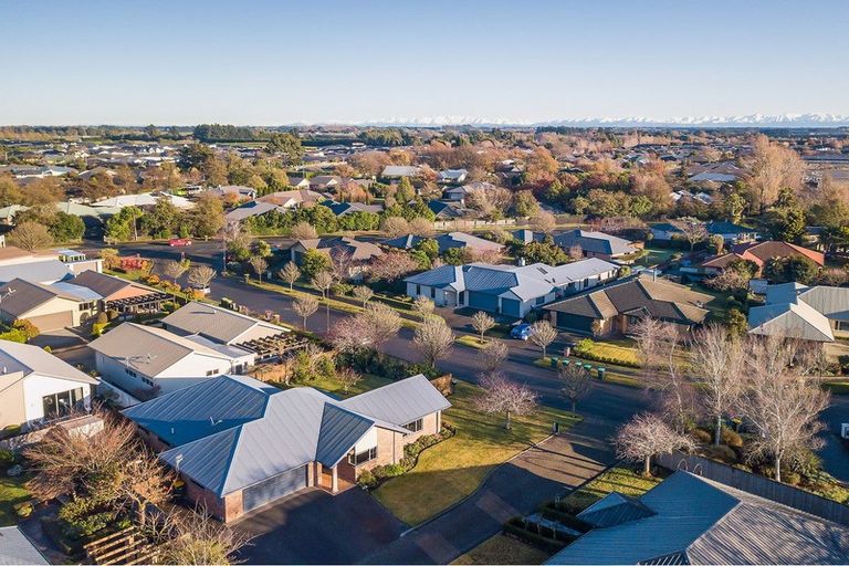 Photo of property in 10 Birchwood Close, Prebbleton, 7604