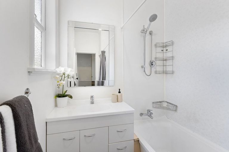 Photo of property in 21 Thomas Street, Linwood, Christchurch, 8062