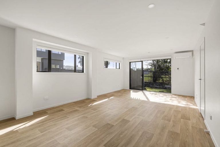 Photo of property in 75 Mcannalley Street, Manurewa East, Auckland, 2102