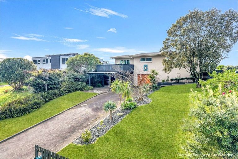 Photo of property in 49 Harbour Road, Ohope, 3121