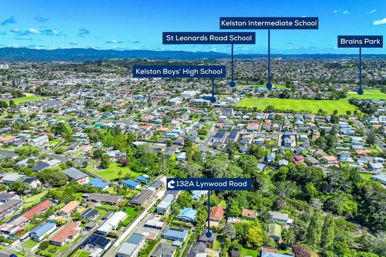 Photo of property in 132a Lynwood Road, New Lynn, Auckland, 0600