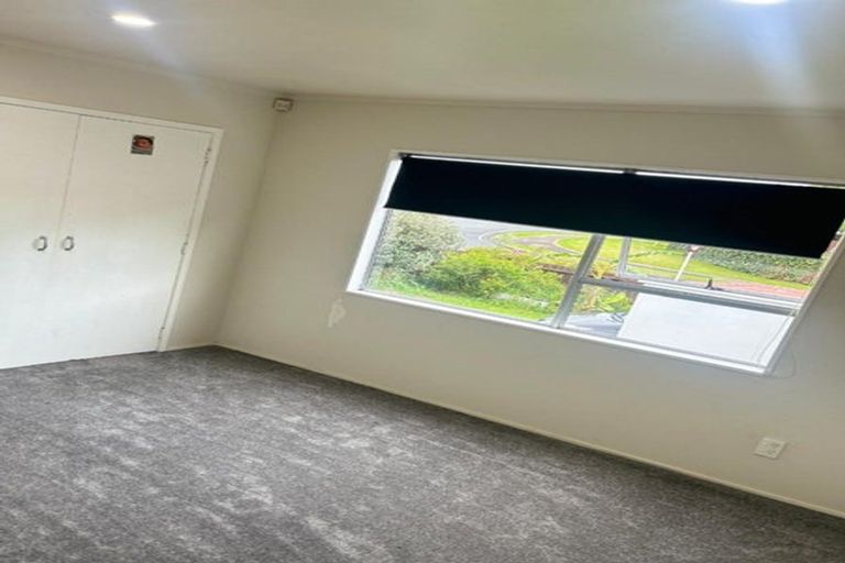 Photo of property in 2/60 Moncrieff Avenue, Clendon Park, Auckland, 2103