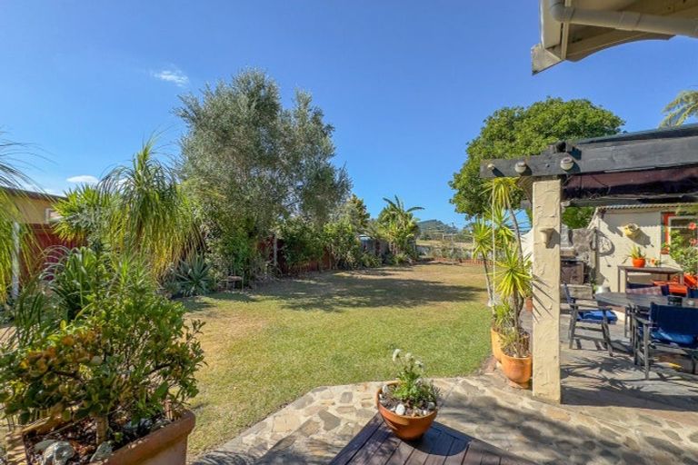Photo of property in 120 Kiwi Road, Whangamata, 3620