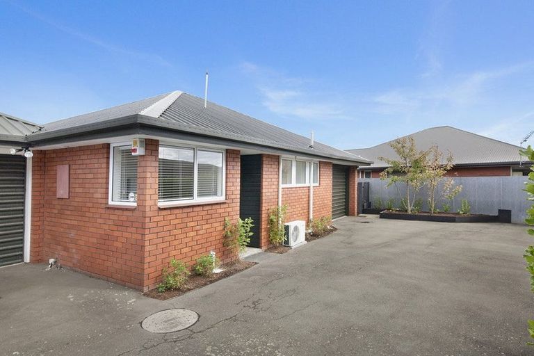 Photo of property in 1/16 Peverel Street, Riccarton, Christchurch, 8011