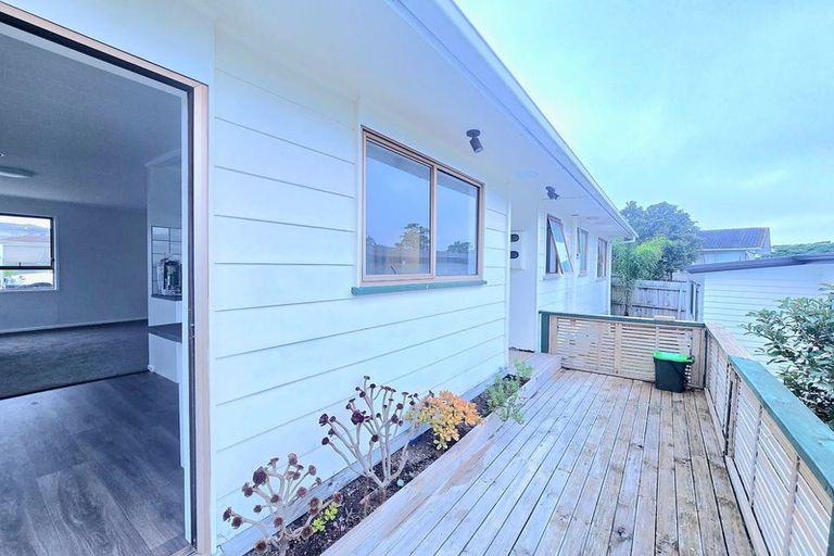 Photo of property in 91 Archmillen Avenue, Pakuranga Heights, Auckland, 2010