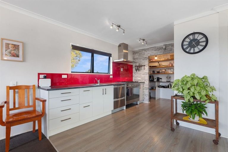 Photo of property in 728 No 1 Road, Te Puke, 3182