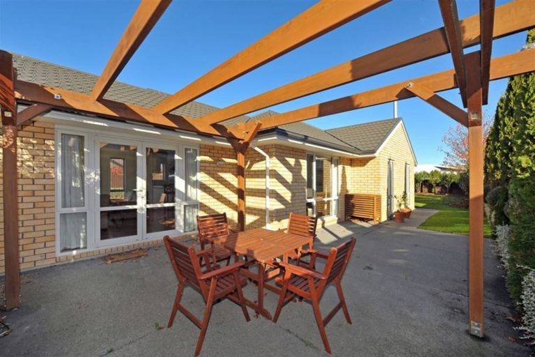 Photo of property in 18 James Hight Drive, Halswell, Christchurch, 8025