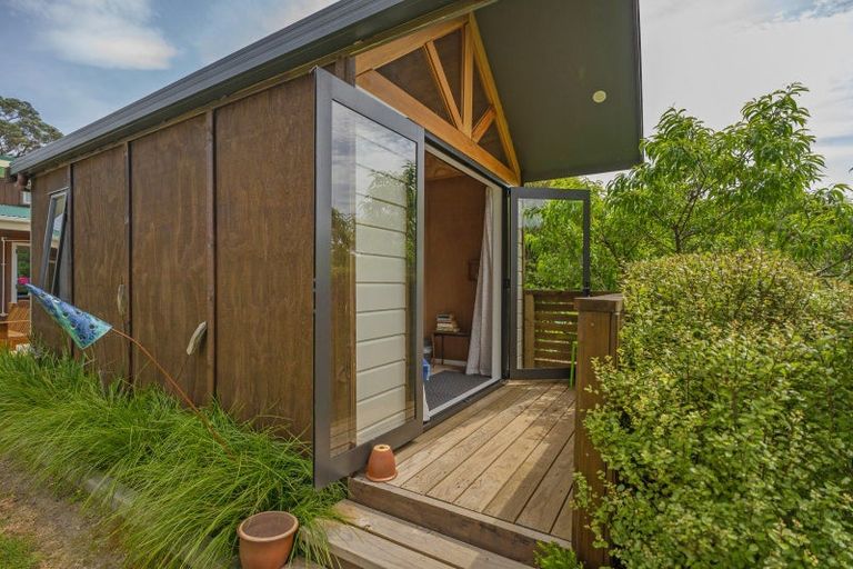 Photo of property in 38 Kawhero Drive, Kuaotunu, Whitianga, 3592