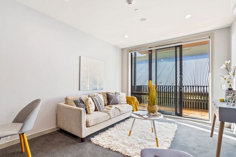 Photo of property in 203/2 Launch Road, Hobsonville, Auckland, 0616