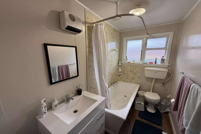 Photo of property in 2/410 Worcester Street, Linwood, Christchurch, 8011