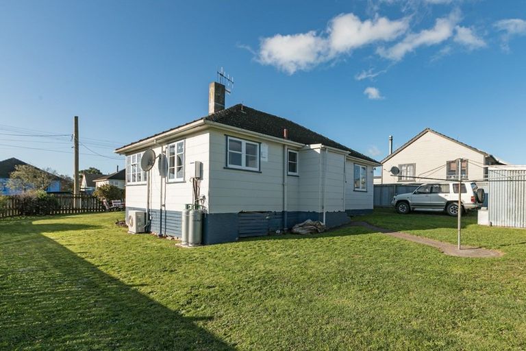 Photo of property in 3 Freyberg Terrace, Waipukurau, 4200