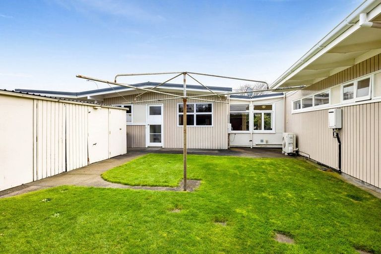 Photo of property in 3 Mccarthy Street, Hawera, 4610