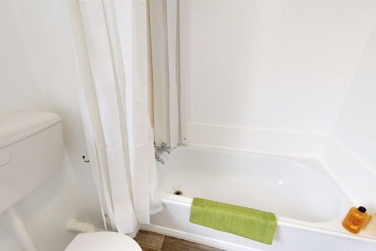 Photo of property in Mattingly Court, 10u2 Angus Avenue, Berhampore, Wellington, 6023