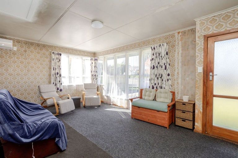 Photo of property in 5 Empire Street, Dannevirke, 4930