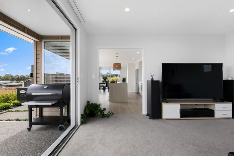 Photo of property in 15 Kiritiana Close, Pyes Pa, Tauranga, 3112