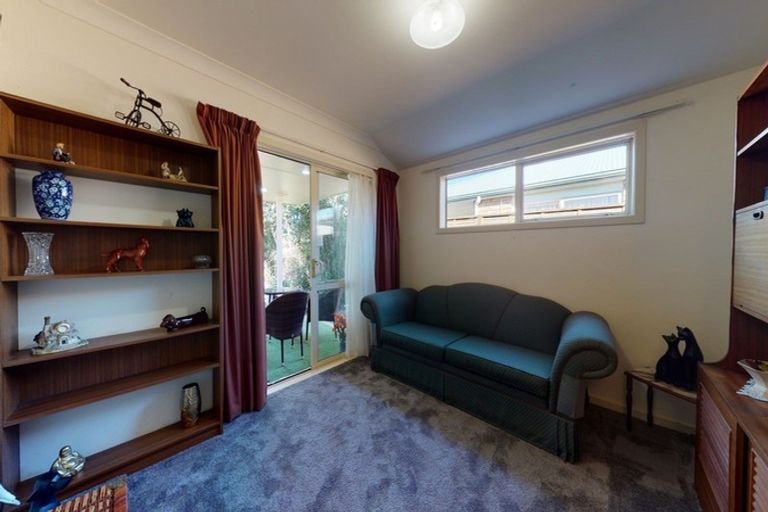 Photo of property in 20 Reeve Street, Levin, 5510