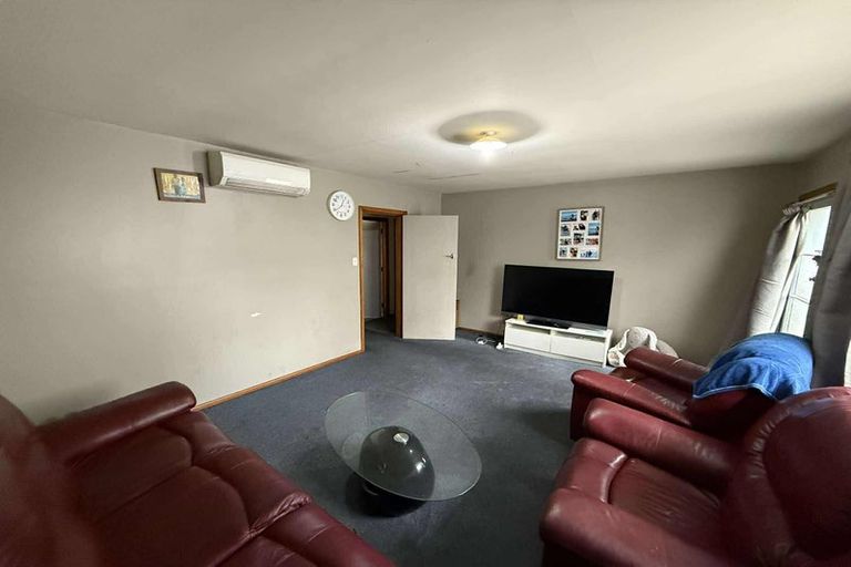 Photo of property in 2/410 Worcester Street, Linwood, Christchurch, 8011