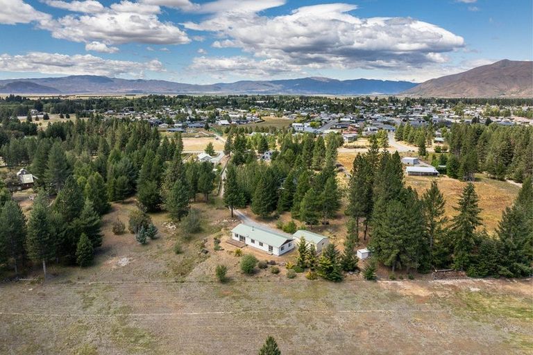 Photo of property in 8b North West Arch, Twizel, 7901