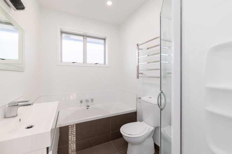 Photo of property in 125 Centaurus Road, Huntsbury, Christchurch, 8022