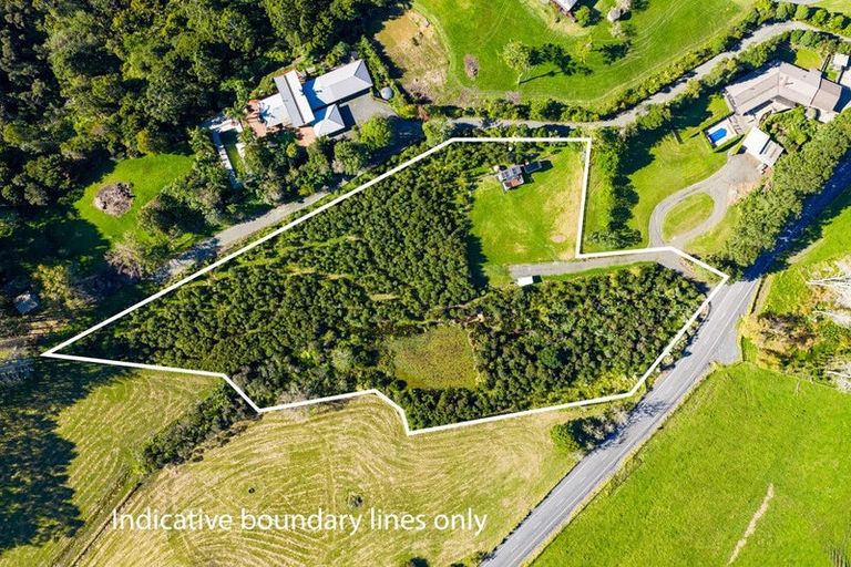 Photo of property in 134 Cames Road, Mangawhai, 0975
