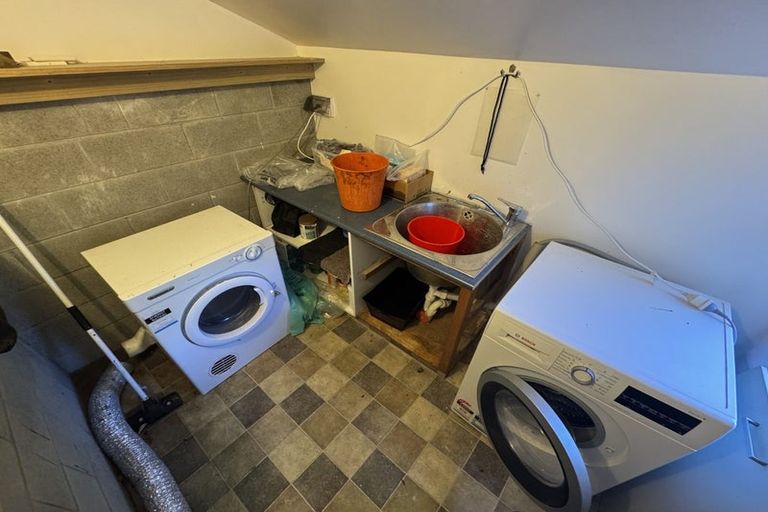 Photo of property in 20 Zetland Street, Highbury, Wellington, 6012