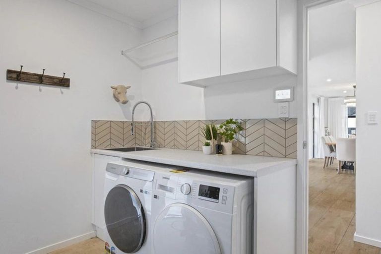 Photo of property in 2 Wesleyan Street, Paerata, 2124