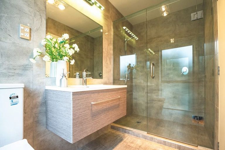 Photo of property in 23 Reserva Crescent, Kumeu, 0810