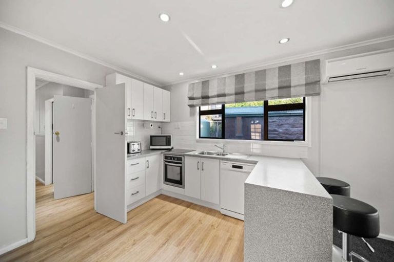 Photo of property in 5 Anderson Street, Kakanui, Oamaru, 9495