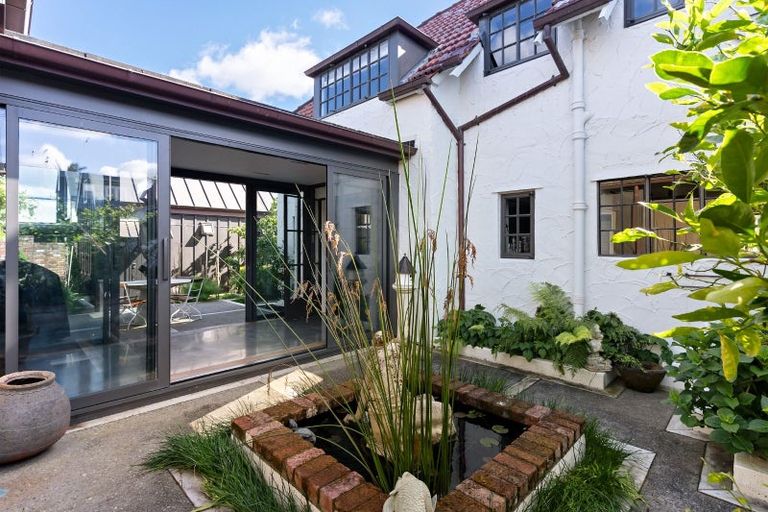 Photo of property in 14 Rewiti Avenue, Takapuna, Auckland, 0622