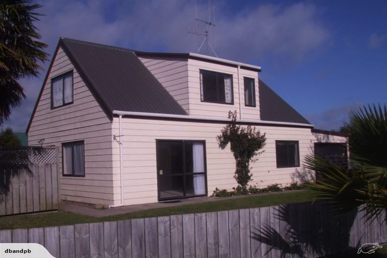 Photo of property in 272 Gravatt Road, Papamoa Beach, Papamoa, 3118
