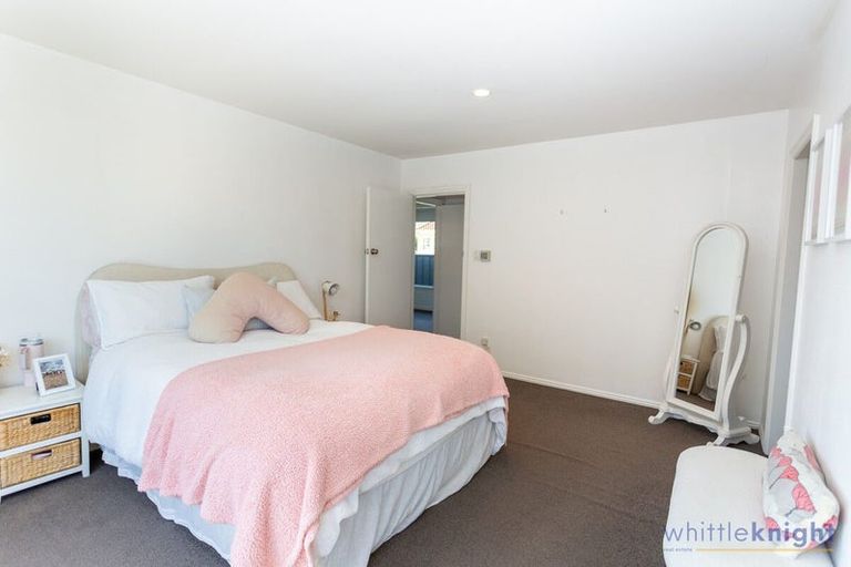 Photo of property in 16a Hamilton Avenue, Ilam, Christchurch, 8041