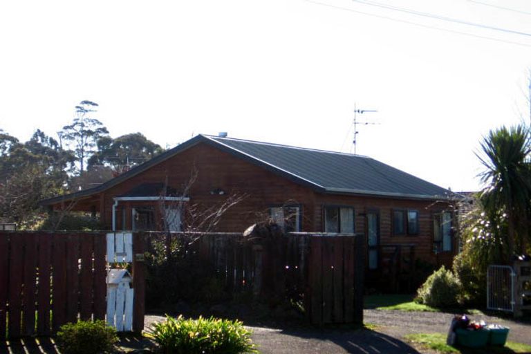 Photo of property in 2 Colville Street, Masterton, 5810