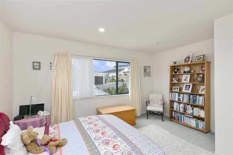 Photo of property in 25 Bathgate Street, Johnsonville, Wellington, 6037