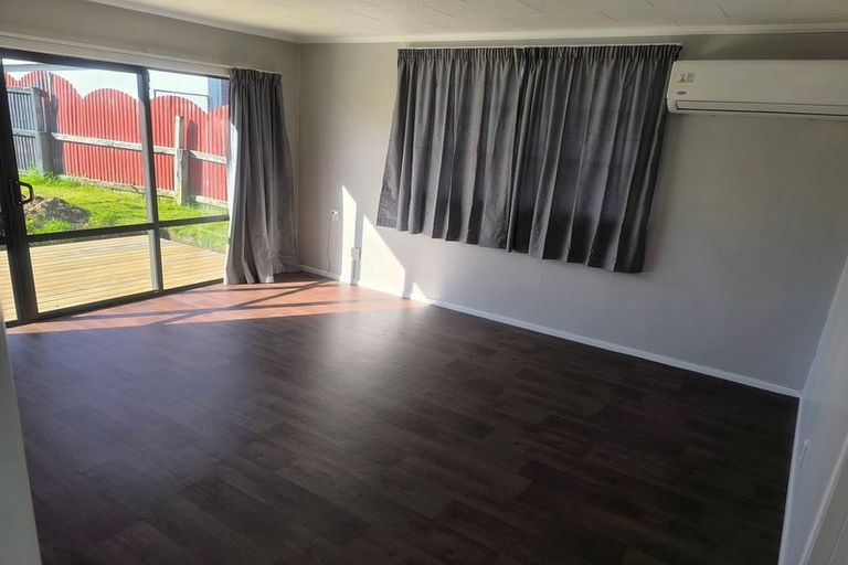 Photo of property in 220 Balmoral Drive, Tokoroa, 3420