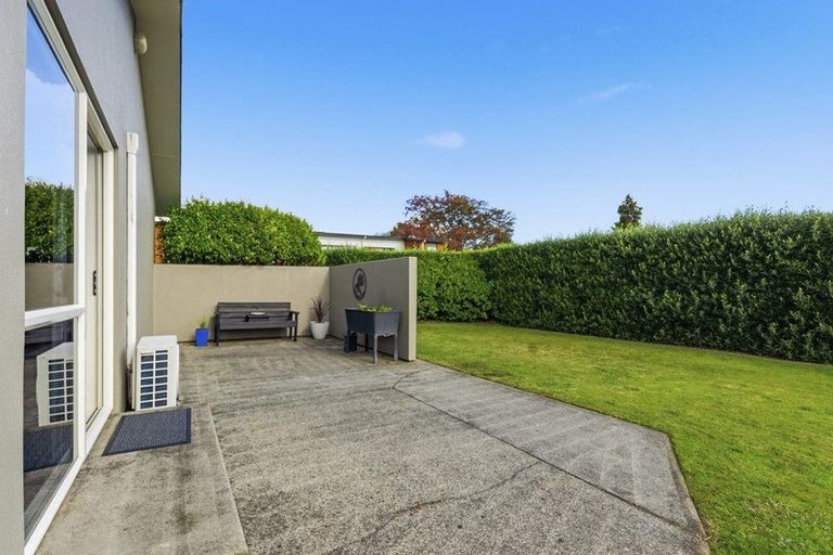 Photo of property in 25 Kelvin Place, Hamilton East, Hamilton, 3216