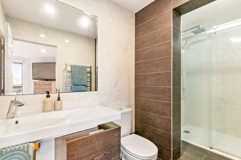 Photo of property in 3/43 Princes Street, Northcote Point, Auckland, 0627