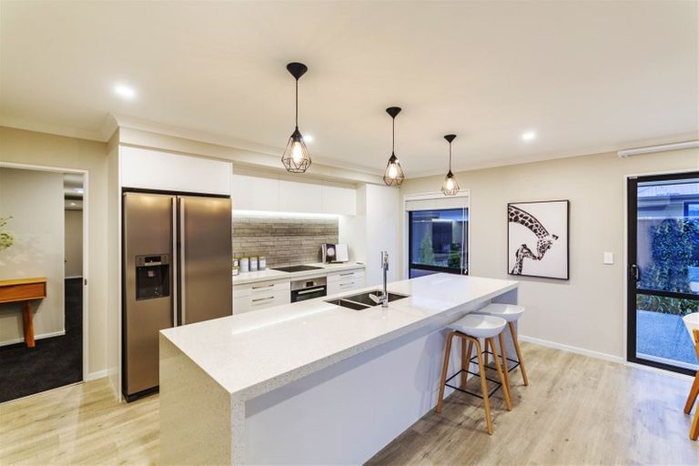 Photo of property in 38 Hinterland Drive, Prebbleton, 7604