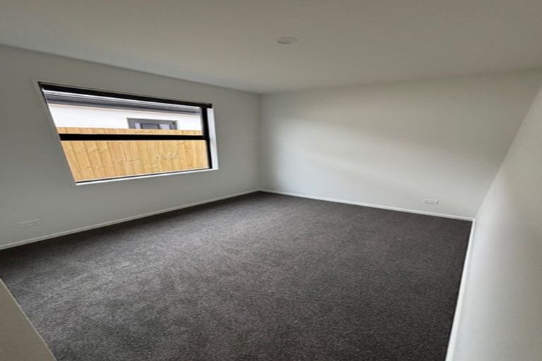 Photo of property in 28 John Gibb Street, Belfast, 8051