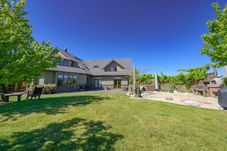 Photo of property in 108 Horton Road, Tasman, Upper Moutere, 7173