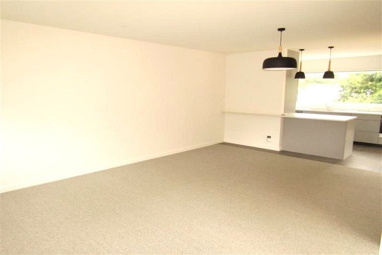 Photo of property in 3/38 Makara Road, Karori, Wellington, 6012