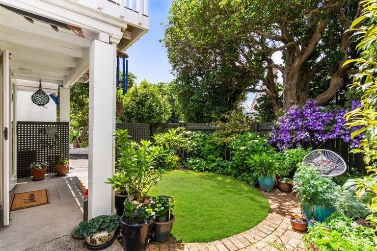 Photo of property in 46 Albert Road, Devonport, Auckland, 0624