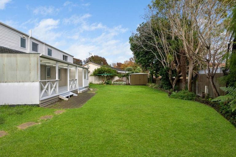 Photo of property in 5 Eden Street, Levin, 5510